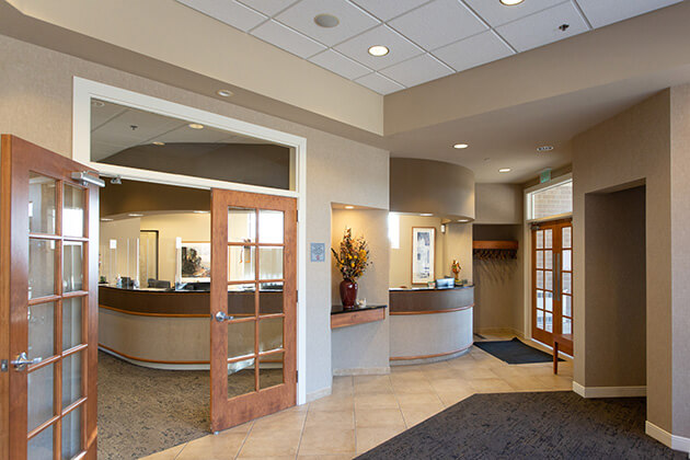 Park Dental Plymouth Lakes Lobby