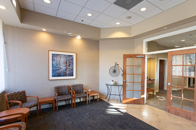 Park Dental Plymouth Lakes Lobby